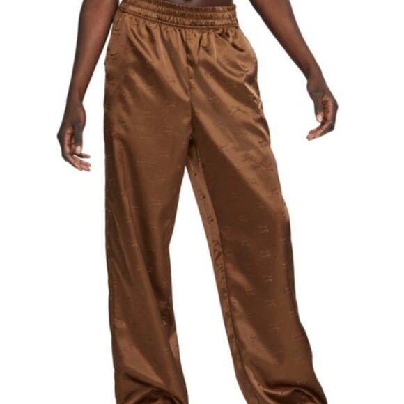 Nike Pants - Calça Nike Air High Waist Pants